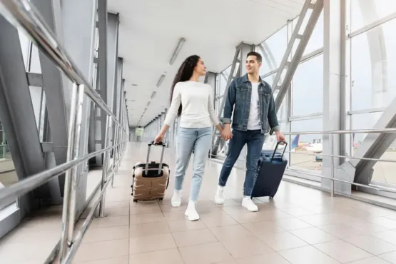 Passagers en transit pour transfert taxi aéroport Lyon Saint-Exupéry